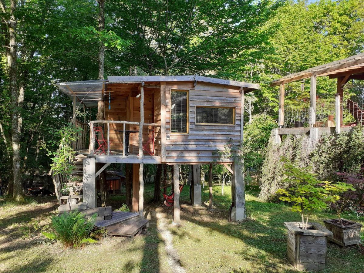 La Cabane De L'Oiseau Couze-et-Saint-Front Bagian luar foto